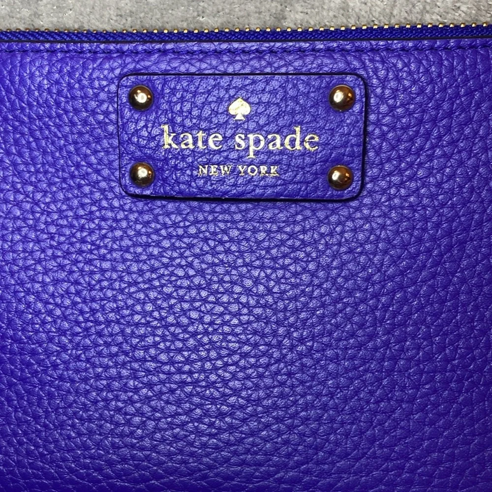 💙♠️💙KATE SPADE💙♠️💙Royal Blue Pebbled Leather Wristlet/NWOT